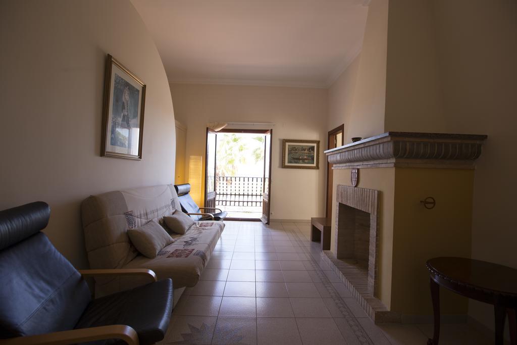 Hotel Cal Naudi Les Cases d'Alcanar Esterno foto