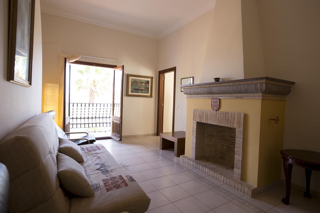 Hotel Cal Naudi Les Cases d'Alcanar Esterno foto