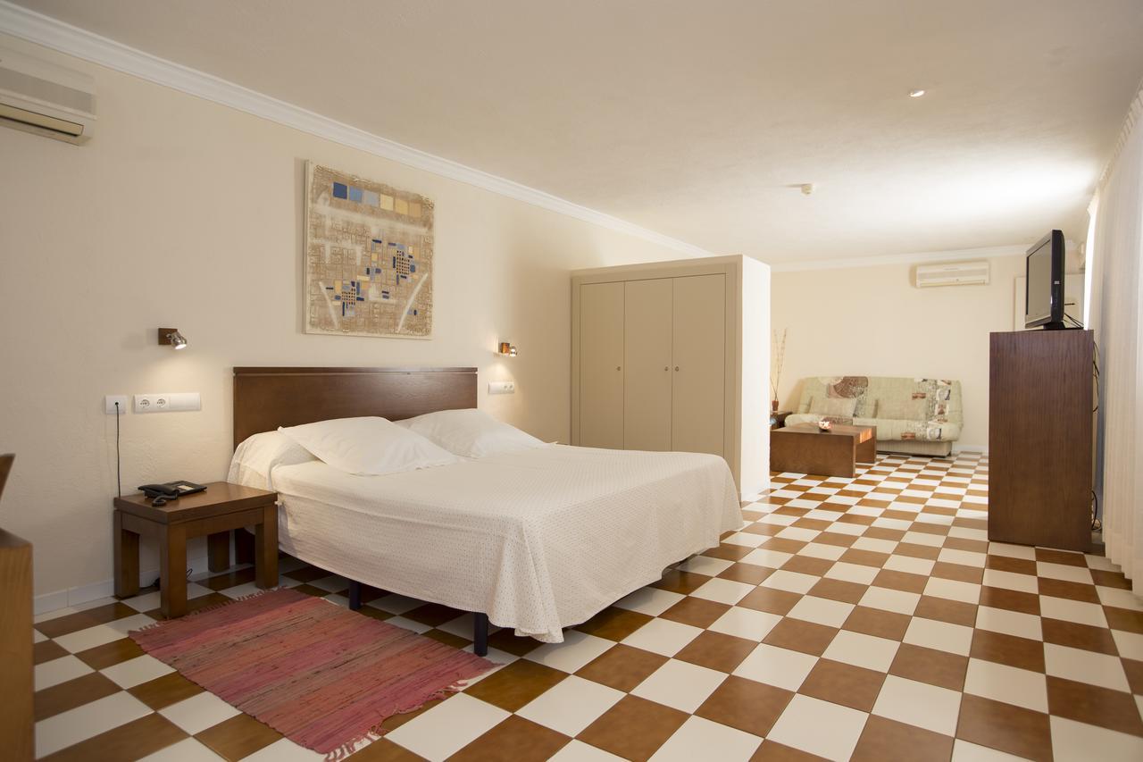 Hotel Cal Naudi Les Cases d'Alcanar Esterno foto